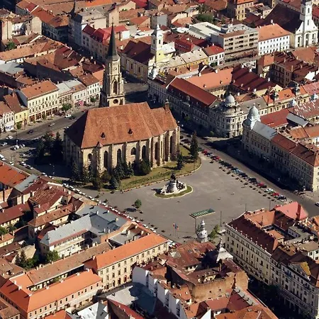 Mini In Historic Centre Kolozsvár